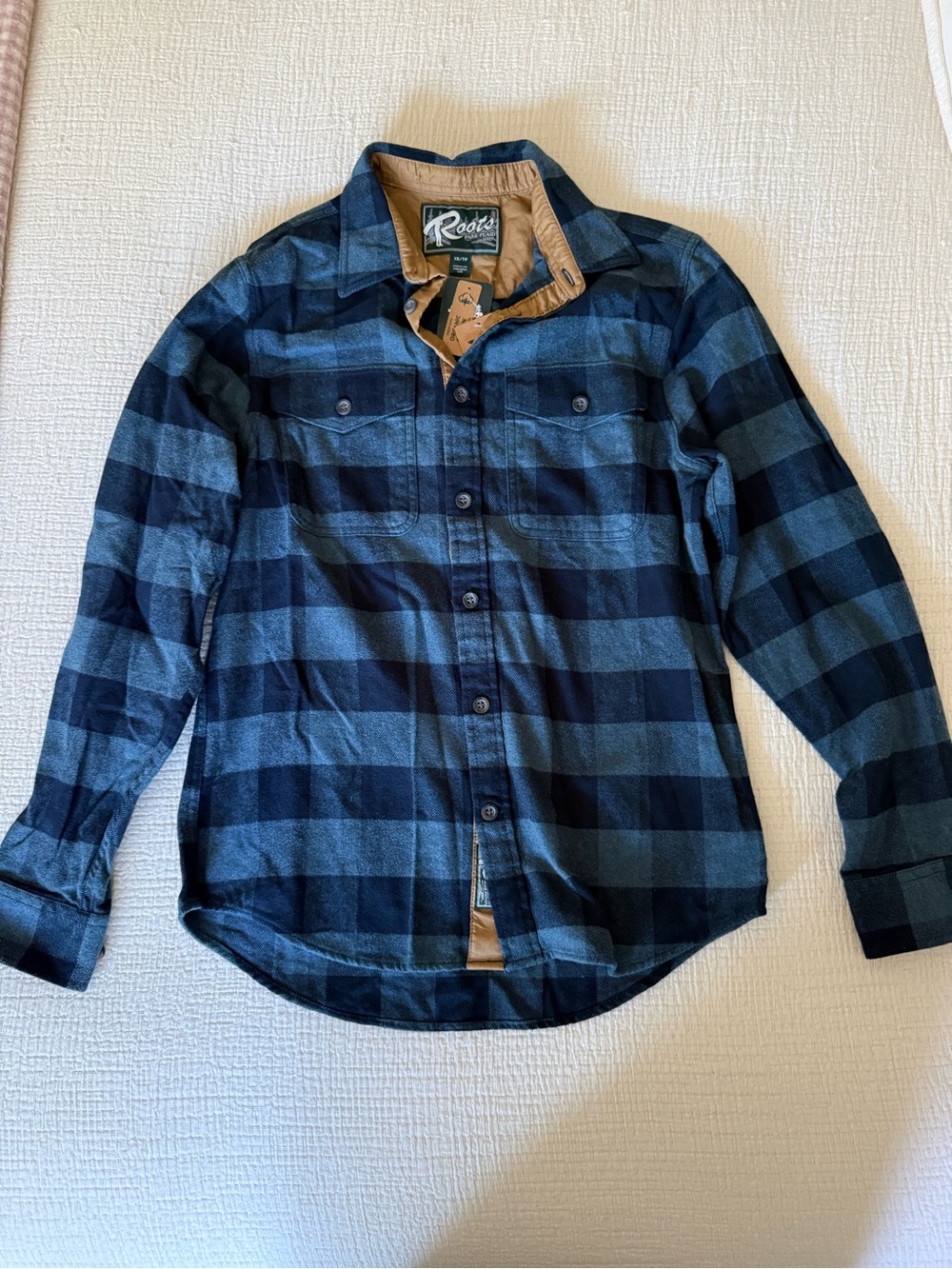 Roots Men’s Plaid Button-Down Shirt Sz XS NWT
